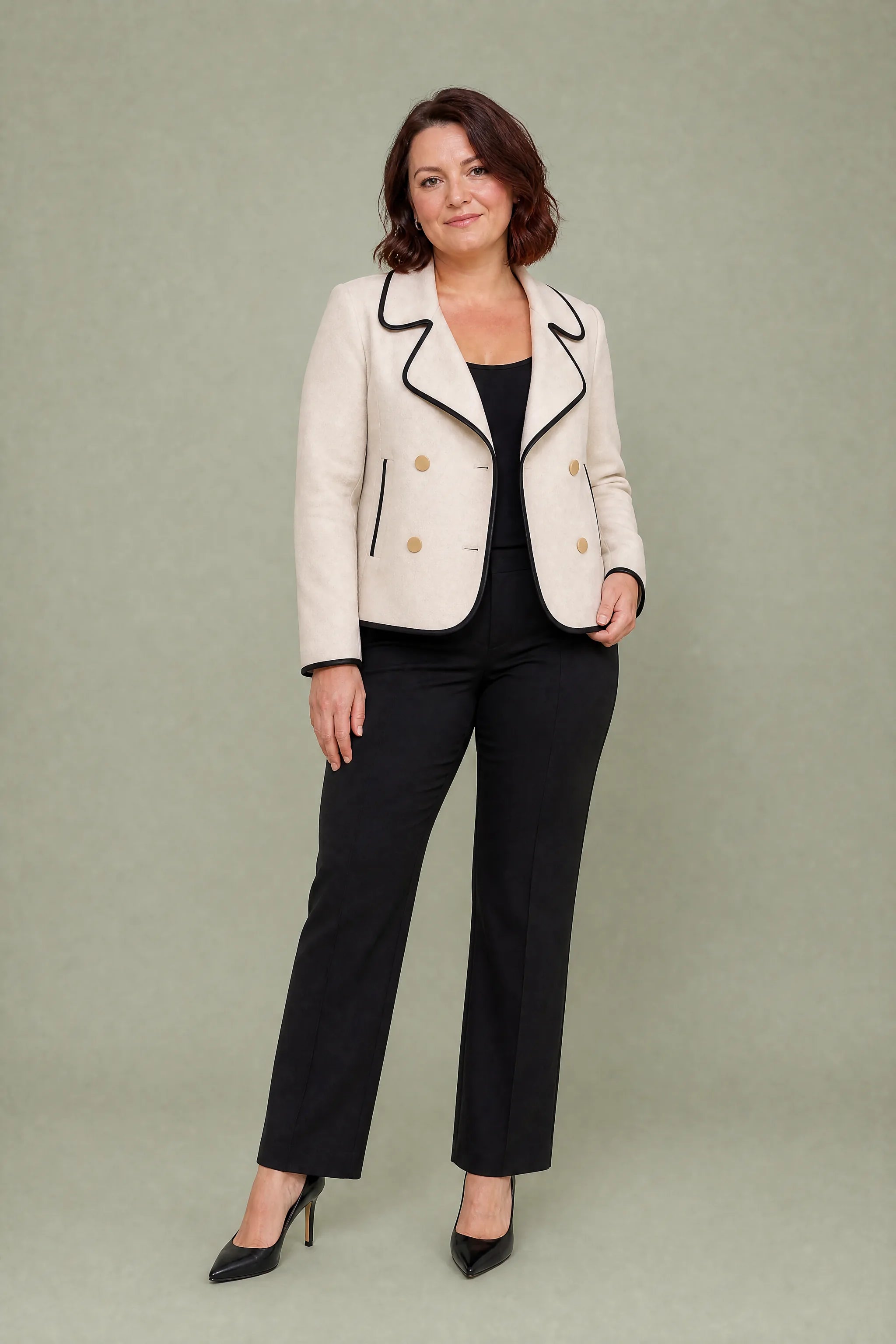 Veste beige à double boutonnage | Porté sur une autre silhouette | Lounelle Paris