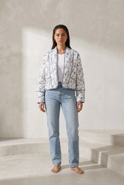 Veste matelassée blanche à imprimé floral | Lounelle Paris